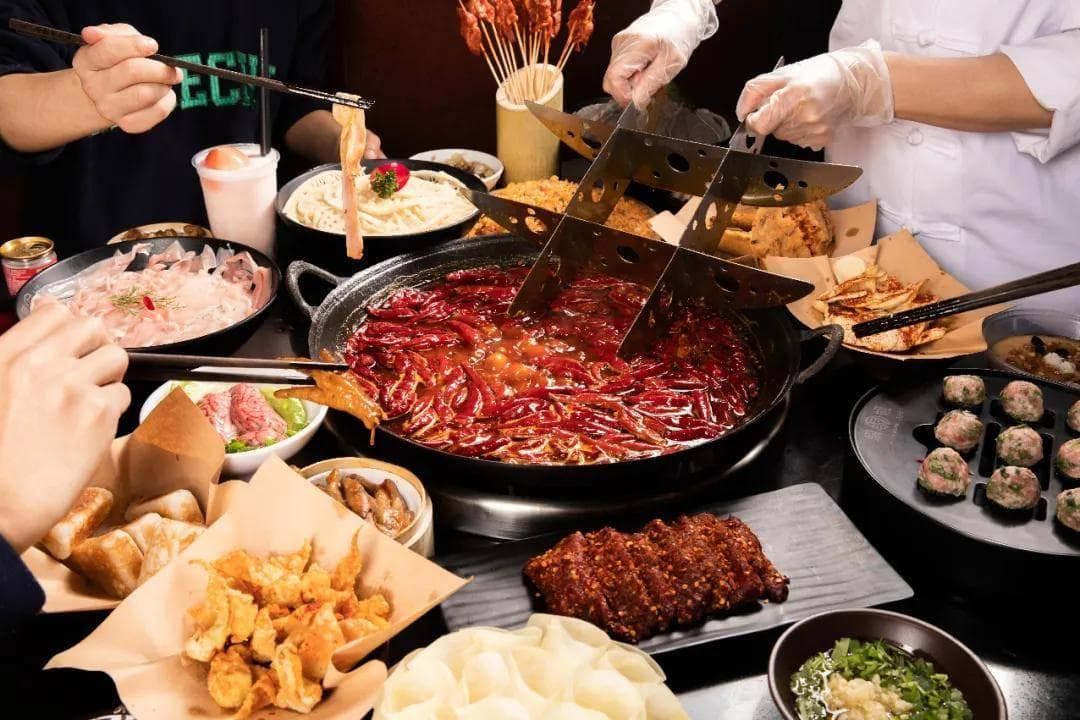 中国最出名的八大美食之都，去过一半可称美食家，看看有你的家乡吗？