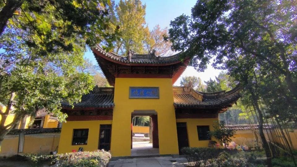 宁波阿育王寺：千年古刹里的佛祖舍利