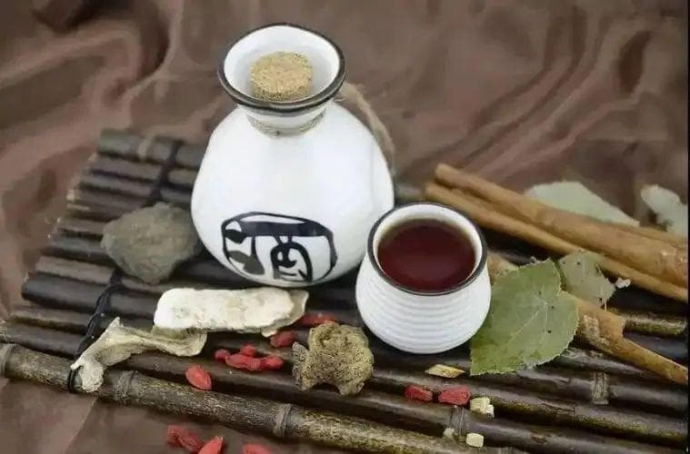 白酒为什么被誉为“百药之首”