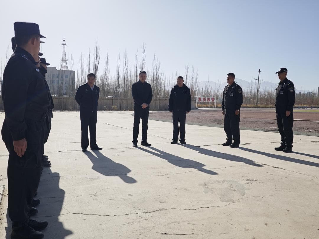 聚焦实战能力  强化警务建设——局党委一行深入市公安局特警支队调研指导