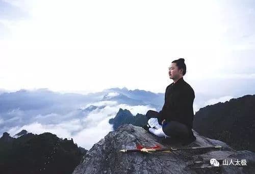 练习气功的五种呼吸方法和由浅入深的六个阶段
