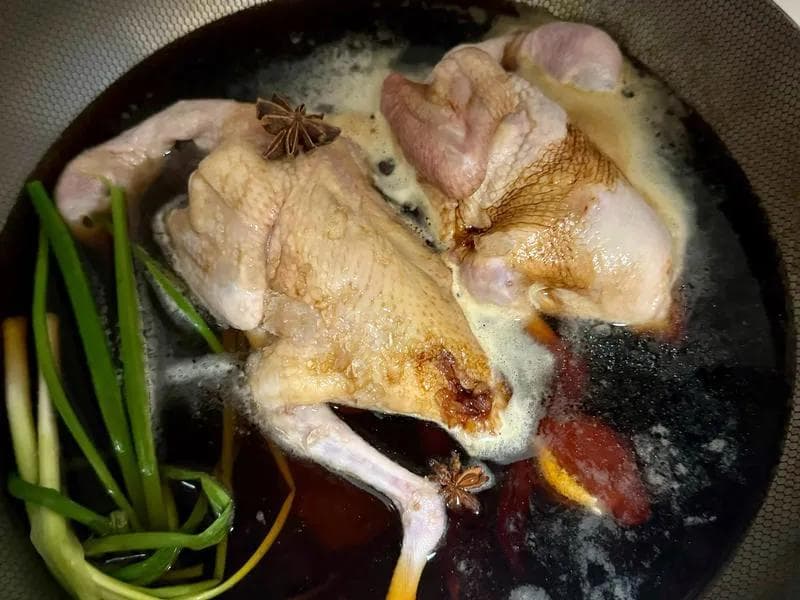 家庭版空气炸锅烤乳鸽