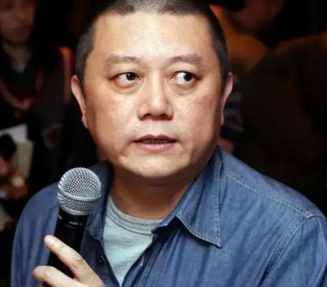 王朔的话令人深思：世间最纯洁的是金钱关系，最平等的是契约关系