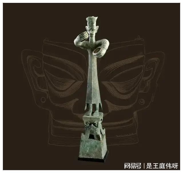 三星堆祭祀坑出土文物现中原文化元素，古蜀文明之谜待解