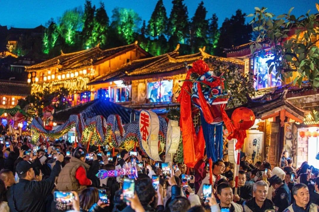 热闹浪漫元宵夜，你去丽江古城了吗？