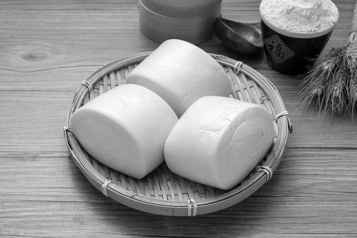 馒头的前世今生：从古代祭品到现代美食