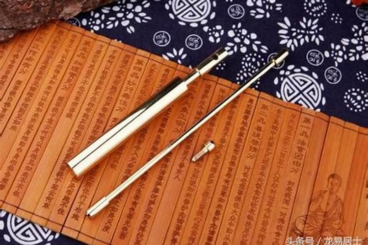 寻龙尺的秘密：探索传统风水测量的科学与艺术