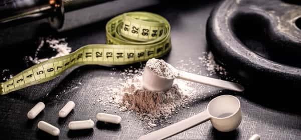 肌酸与乳清蛋白：运动营养补充剂的全面解析
