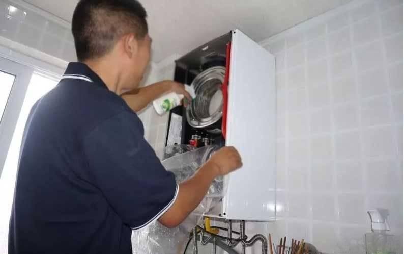 燃气壁挂炉安装好后需要定期维护吗？