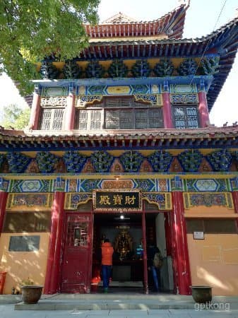 武汉宝通禅寺旅游全攻略：门票、开放时间、交通及历史背景 🌿