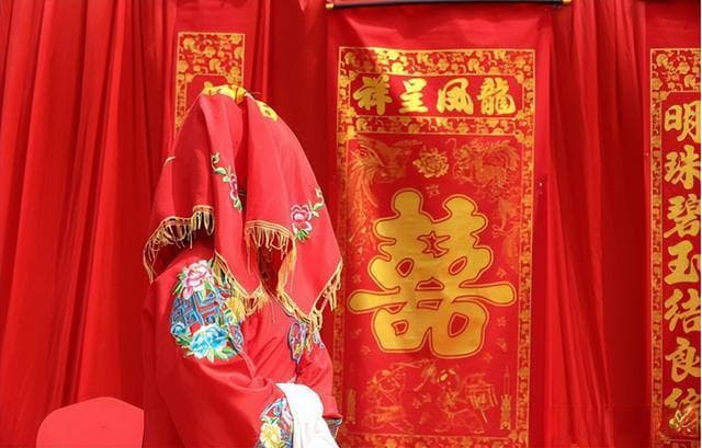 离谱！韩网显示“囍”是韩国创造的国字，还用在葬礼上