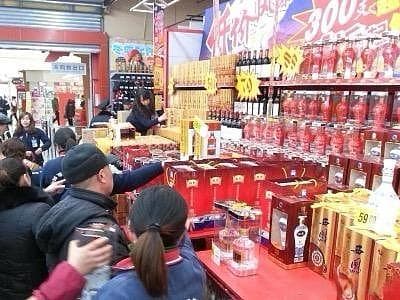 历史经验揭示：科技股退潮后，消费股为何总能逆势崛起？
