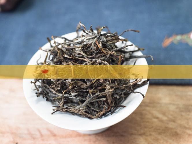 普洱茶与酸奶同食指南：饮用禁忌、健康益处及正确搭配方式