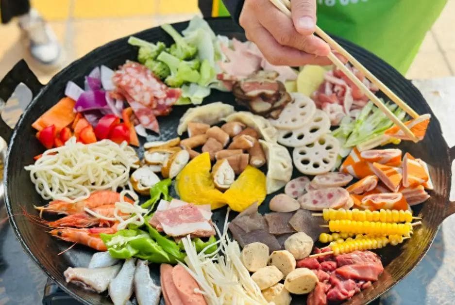贵州六盘水六大特色美食推荐：从烙锅到羊肉粉，你尝过几种？