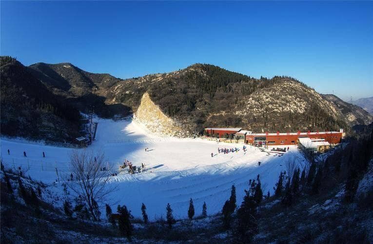 十六家冰雪场馆上榜！ 2025山东省冰雪运动目的地名单公布