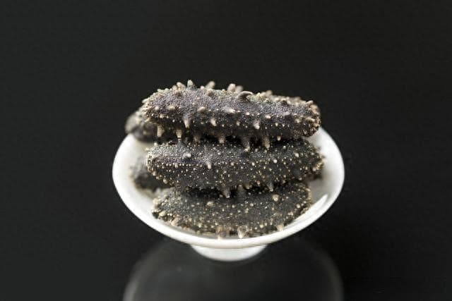 海参究竟是凉性还是热性的？如何正确食用海参？