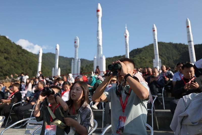北斗导航卫星数量增至60颗 将开展下一代北斗系统新技术试验试用
