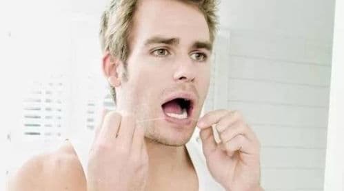 牙结石危害大，你还不注意吗？洗牙有益口腔健康，该洗就要洗！