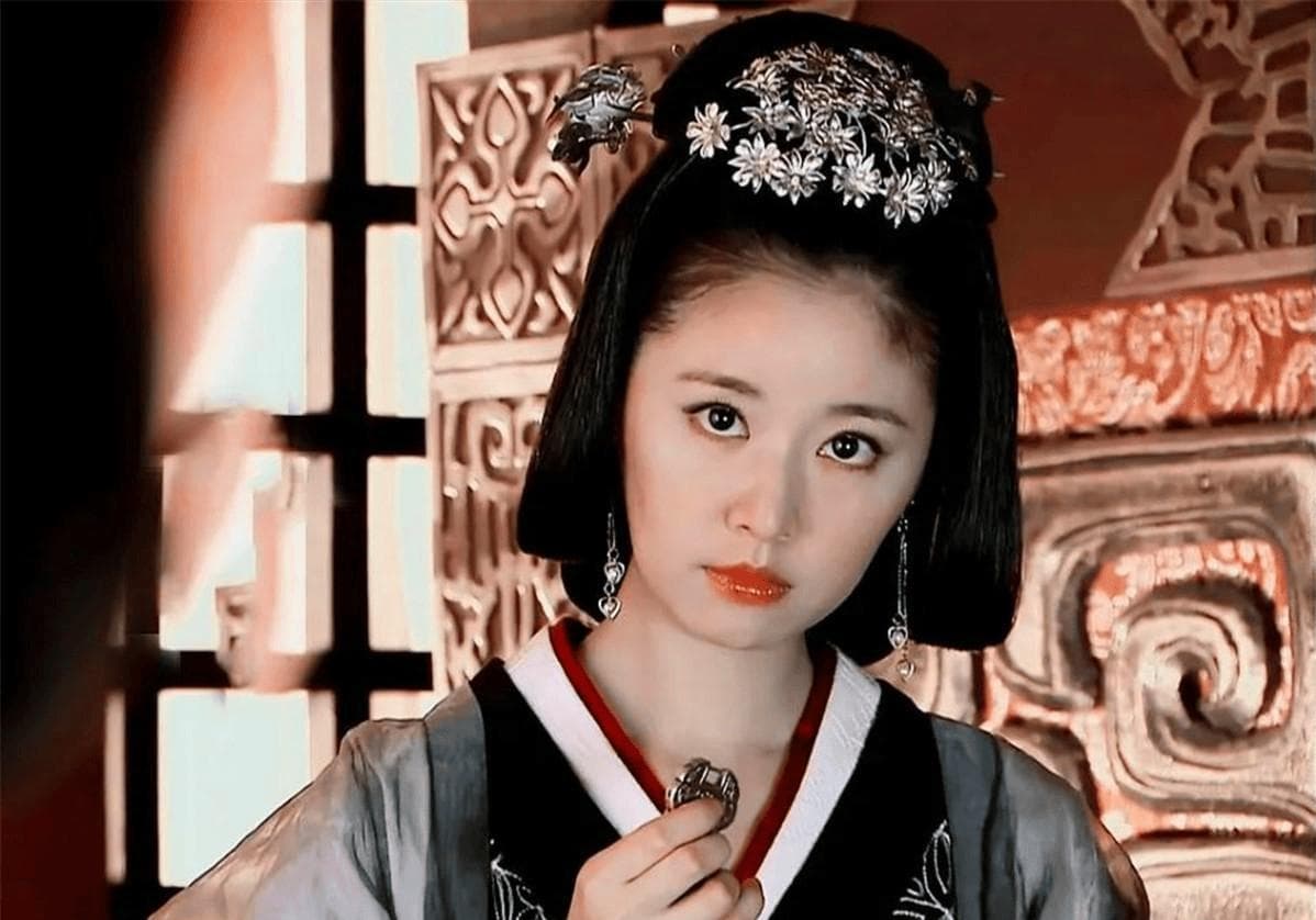 历史不容细看，汉武帝才是巫蛊之祸的主谋，杀死太子刘据的真凶！