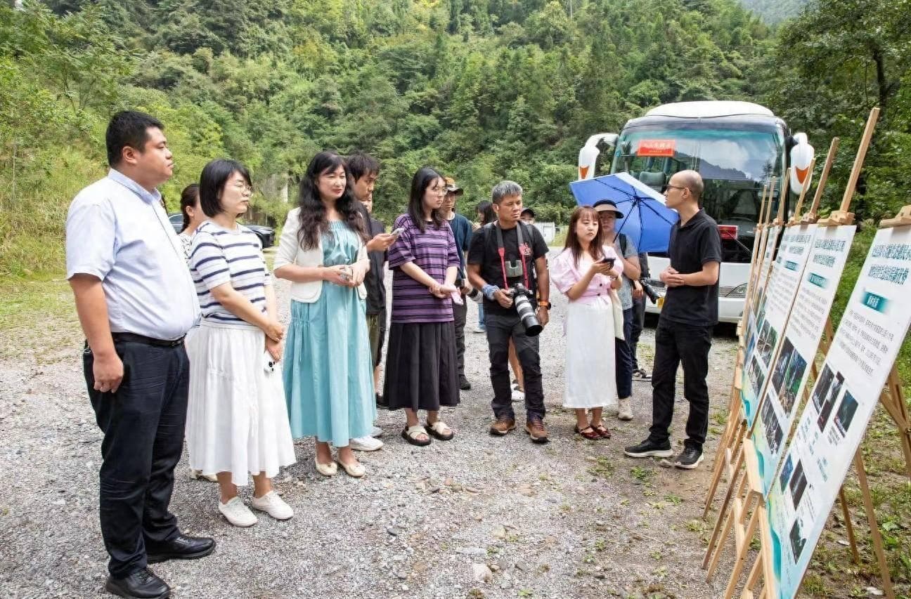 美丽成都行｜“千年飞瀑”重现西岭雪山 水生态涵养农家日子甜