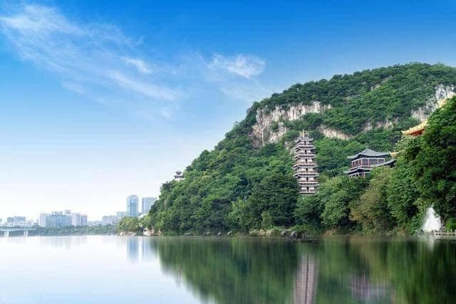 柳州游玩攻略，柳州一定要打卡的6大好玩景点！