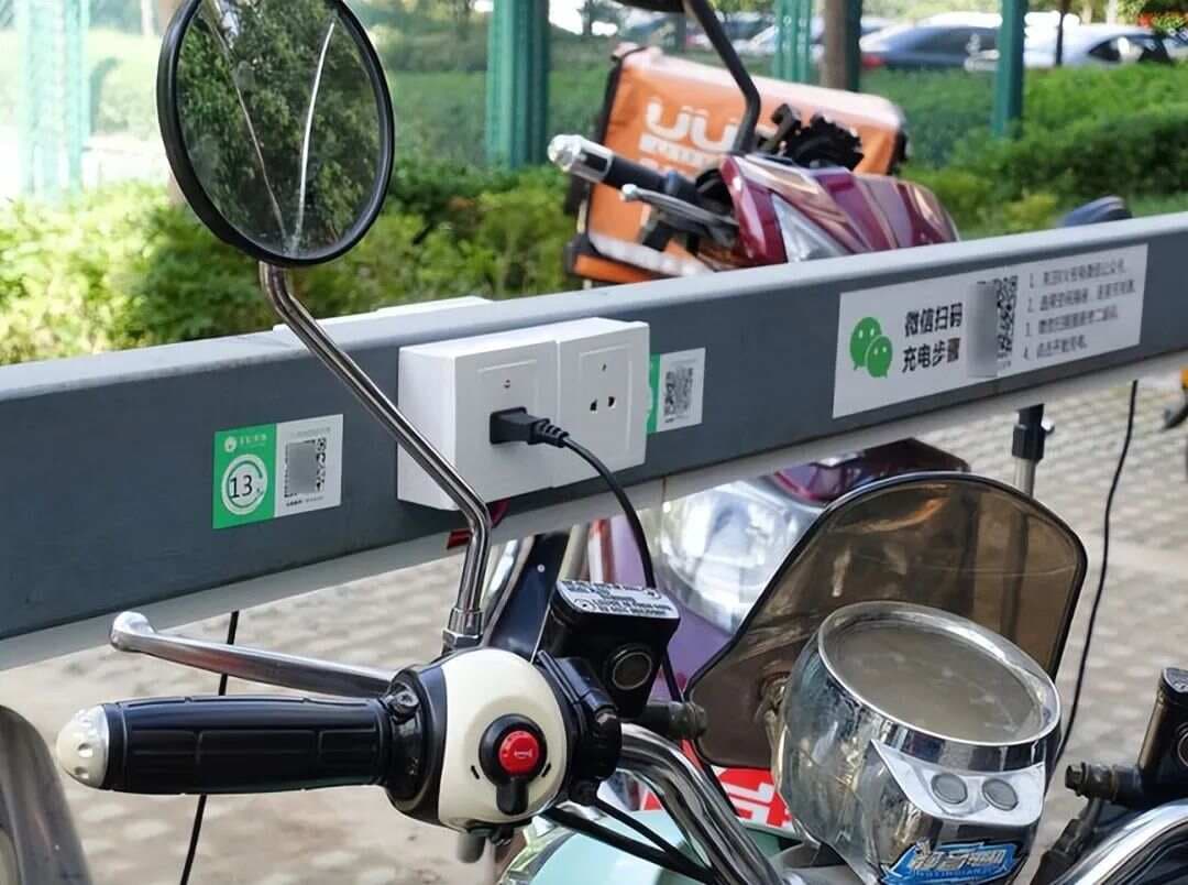 电动车电池充电四大关键时间点，可能多使用1~2年
