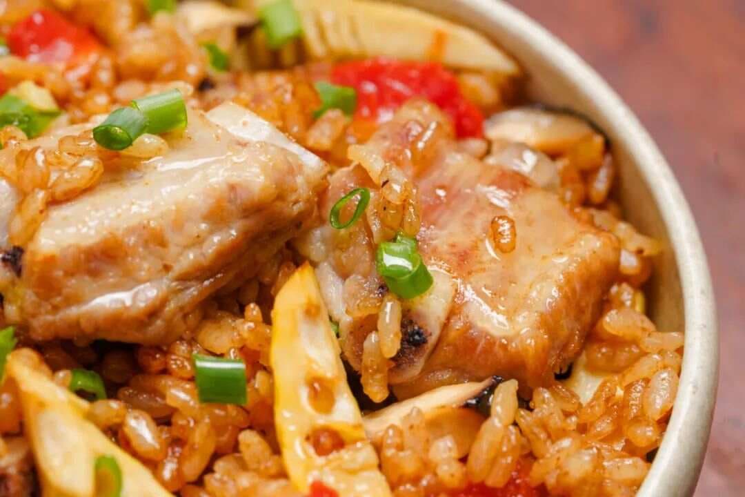 懒人电饭煲焖饭合集，有肉有饭一锅端。