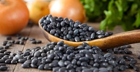 黑豆水：功效、营养价值、禁忌、正确食用方式