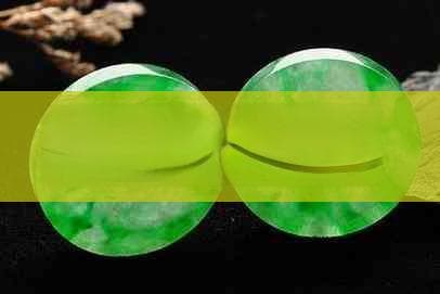 男性佩戴手串：选择右手还是左手的考量因素有哪些？