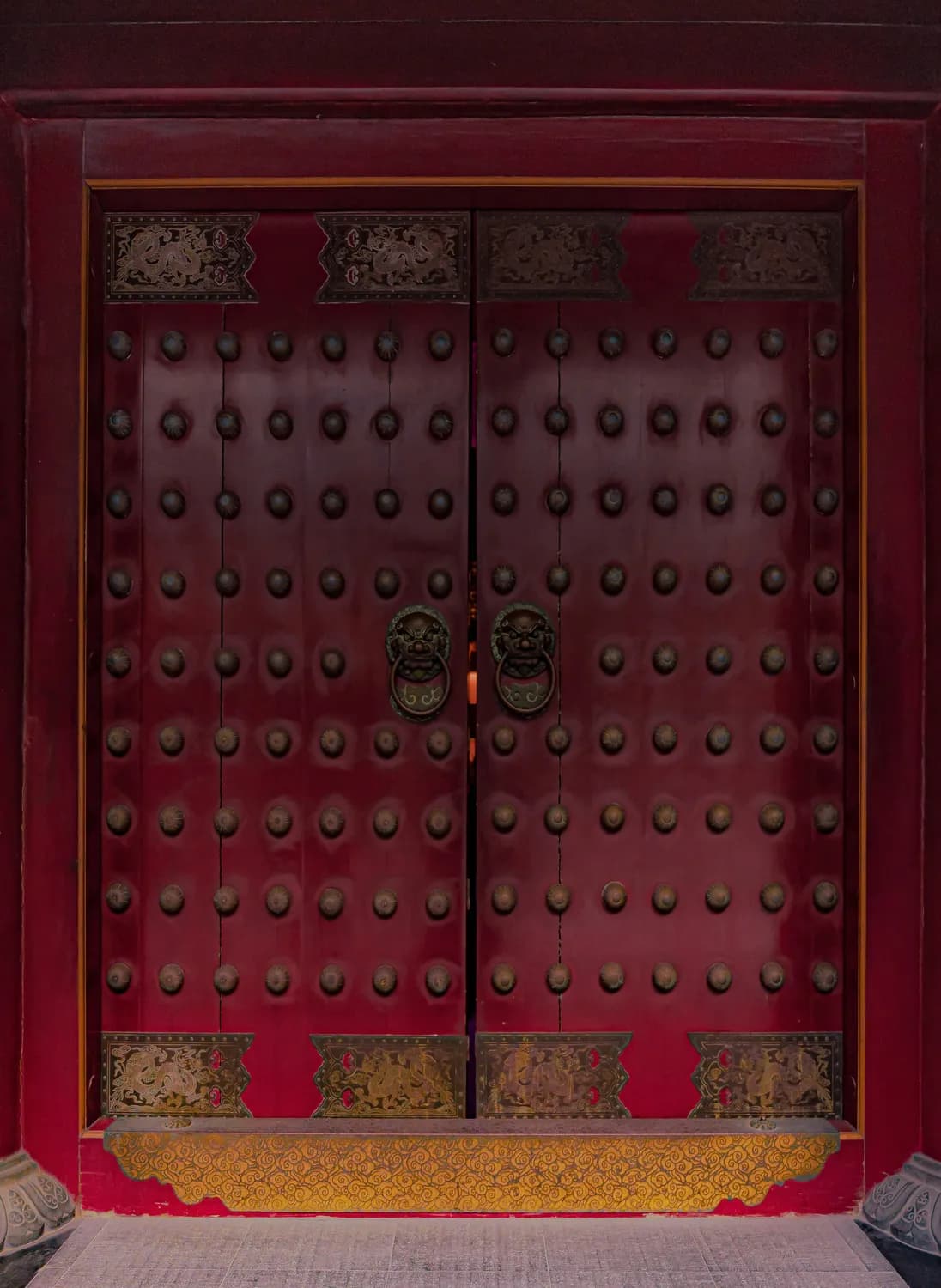 纪晓岚PK和珅：谁才是乾隆心中的红人？