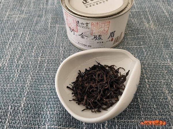 市面上金骏眉这么多，哪种才正宗？近万元每斤的价格千万别买错了