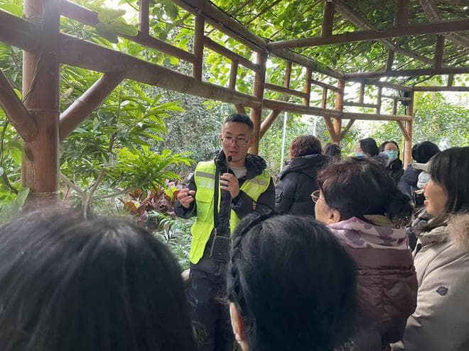 科学教育如何做出区域特色？丰台区各校长到花卉大观园“取经”