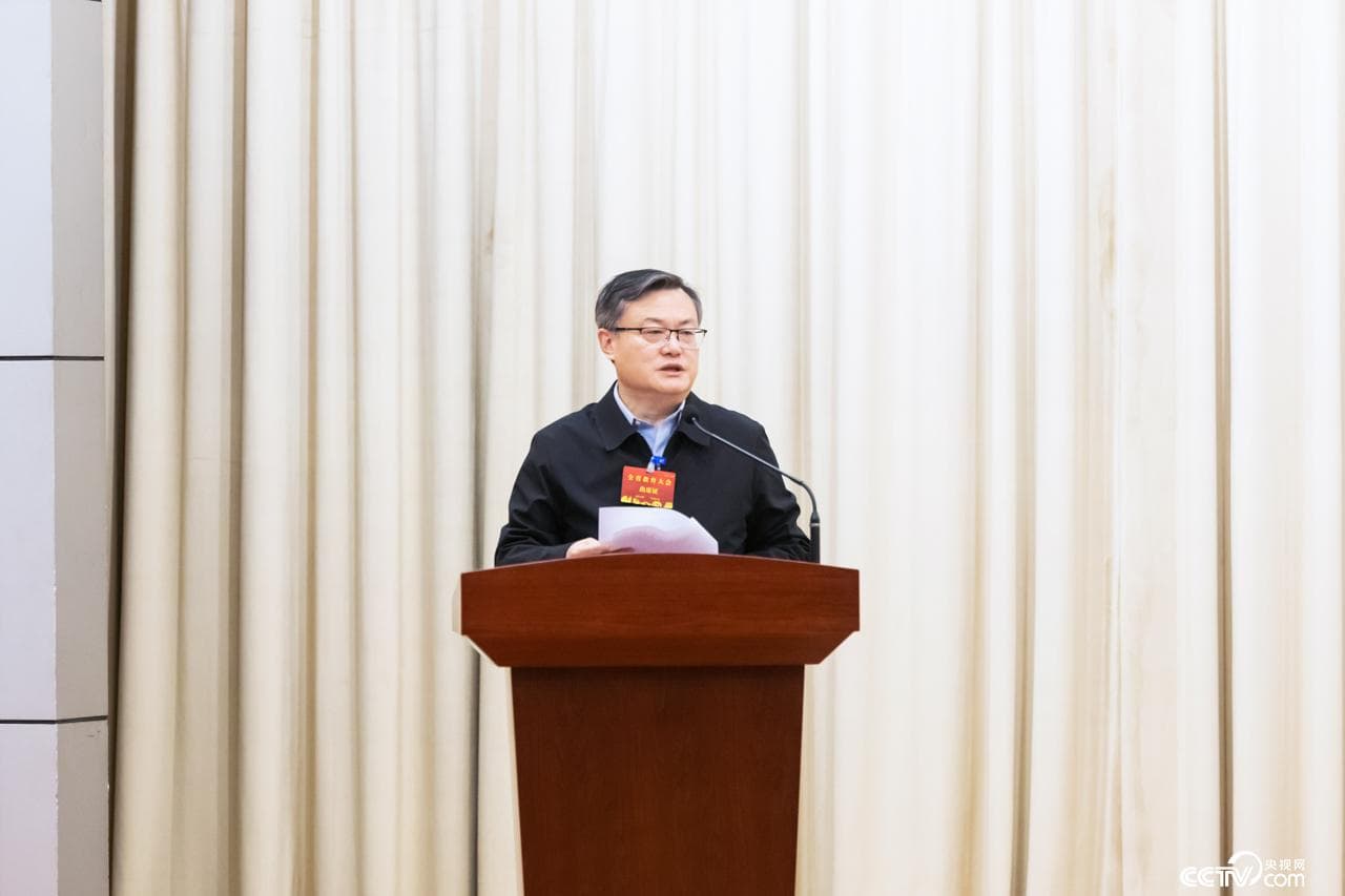 厦门大学党委书记张荣：深化“三位一体”融合 建设世界一流大学