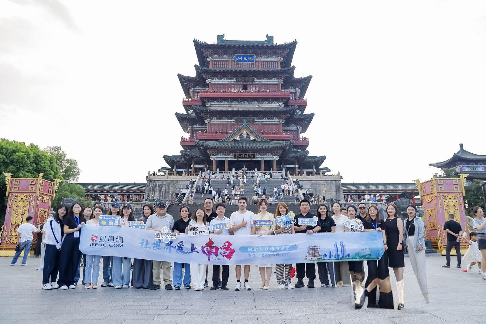 走进滕王阁旅游区 探索文化与旅游的交织之美
