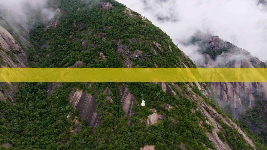 探秘克拉玛依大峡谷：自然奇观呈现独特地貌魅力