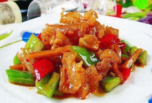 爆炒牛蹄筋，劲道好吃