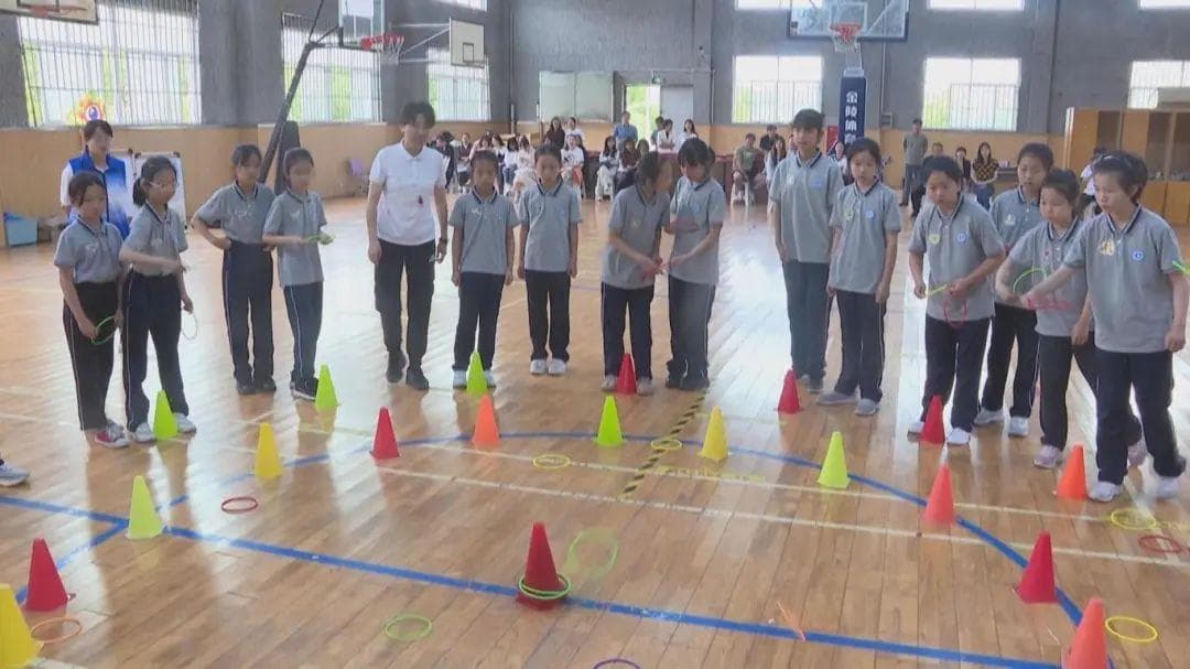 全国爱眼日丨守护青少年心灵之窗，爱眼科普教育进校园