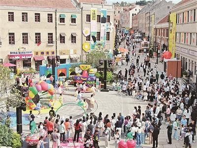 Citywalk、集章旅行、里院“食”忆… 松弛感新玩法解锁青岛老城深度游