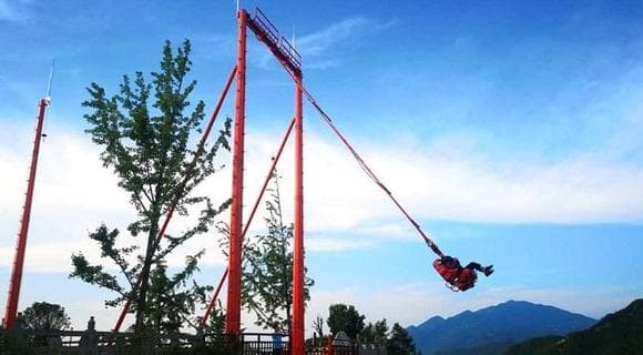 “悬崖秋千”怎样设计才安全？强制性国家标准发布