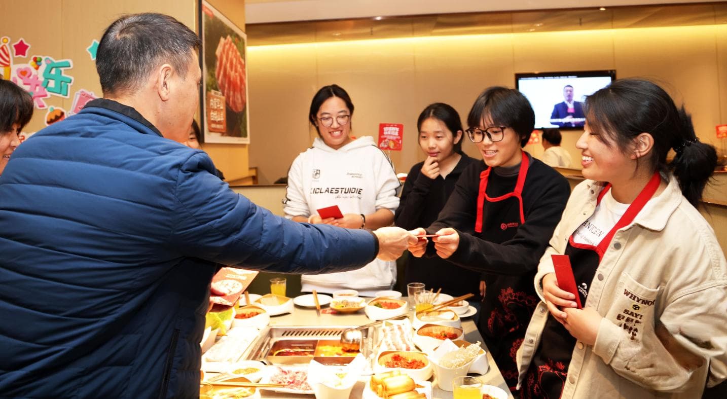 祝福“讲心唔讲金”，中山人包“小额利是”过欢乐新年