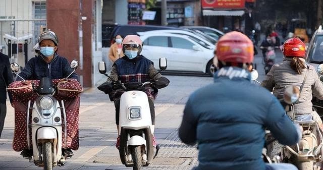电动车骑行安全指南：从准备到行驶全方位防护