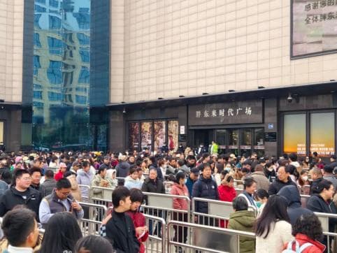 胖东来“救火”步步高