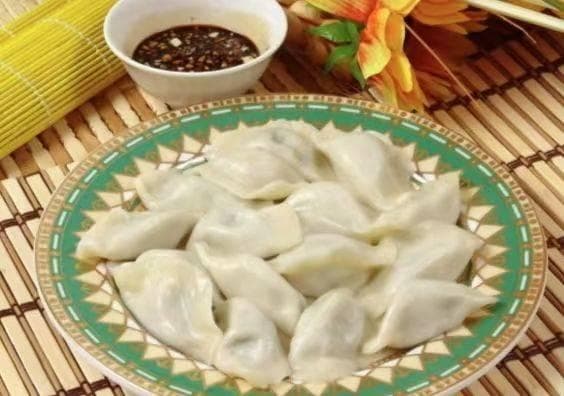 春节饺子：传统美食中的文化密码