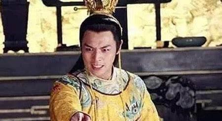 一个不按套路出牌的小皇帝，能给历史带来多大的影响？