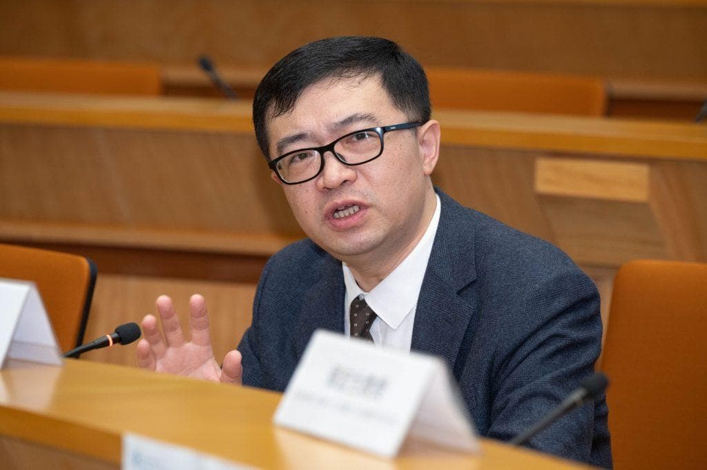 废卷而叹：作为读者的孔子与司马迁