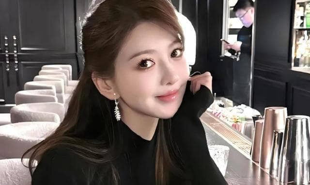 黄晓明女友叶珂10分钟回本创业，两人都是商业奇才？