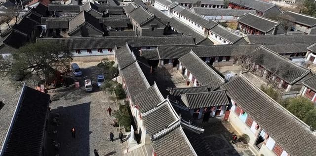 牟氏庄园：一个占地万亩的庞大家族如何赢得"活菩萨"美誉