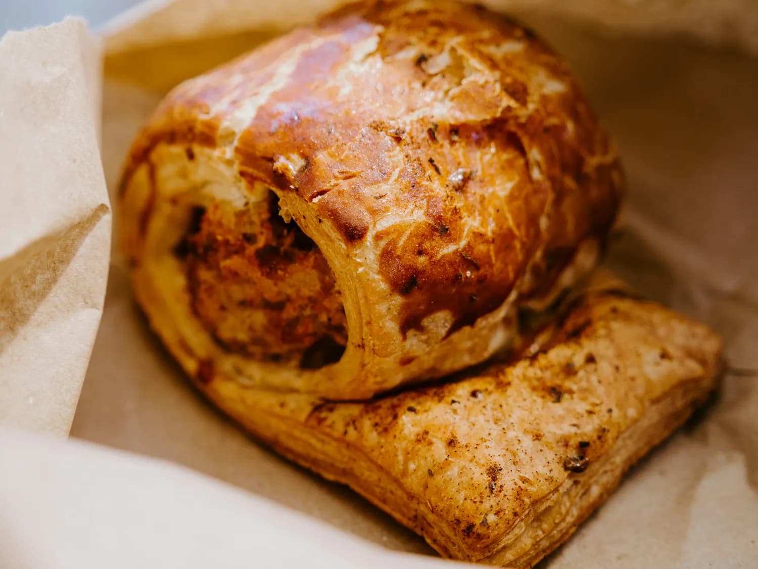 中筋面粉手抓饼：早餐界的网红新宠