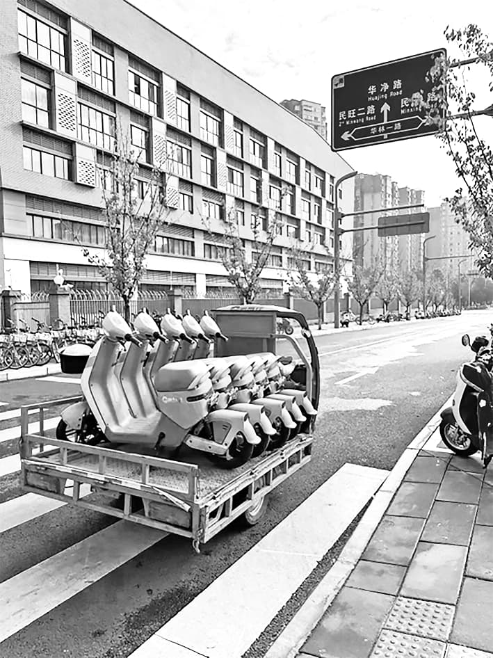 一边清理一边投放？成都共享电动自行车现状再调查
