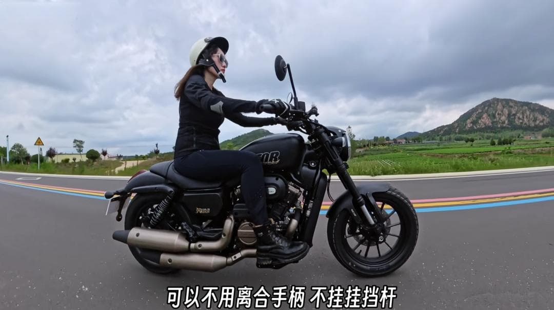 手自一体摩托车？闪300AMT自动挡的7个问题必须关注！
